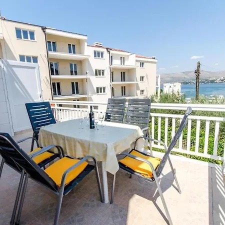 Appartement Mik - 30 M From Beach